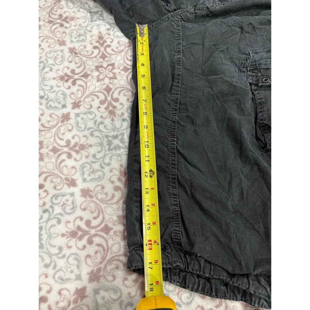 XRAY Jeans Mens Cargo Shorts Faded Black Cotton Utility Pockets Size 42 - Picture 7 of 11